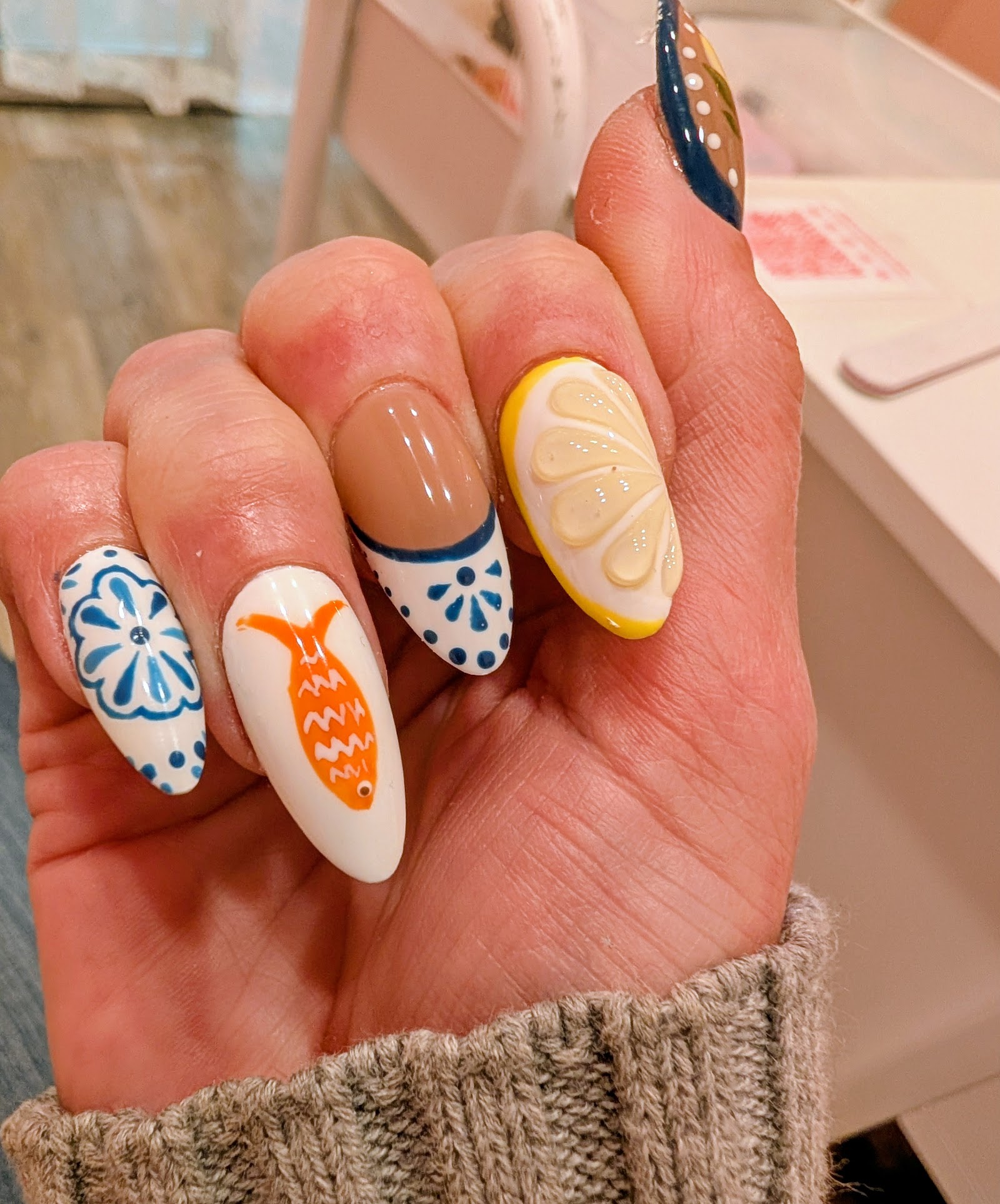Sugar Heart Nails nail photo 1